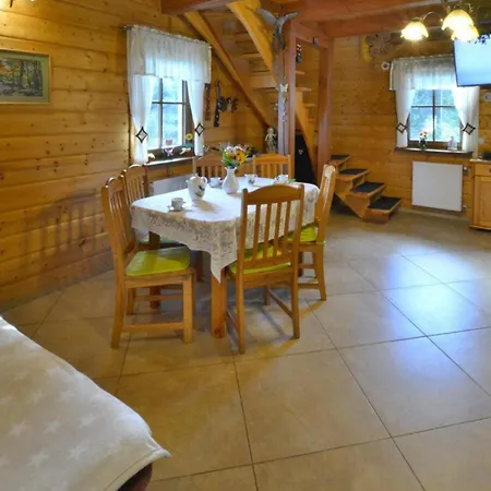 By The Lake, Private Garden, Oswino, Cleaning Included *
