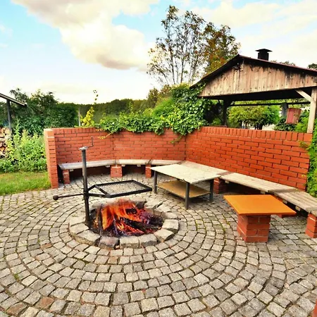 펜션 By The Lake, Private Garden, Oswino, Cleaning Included Oswino