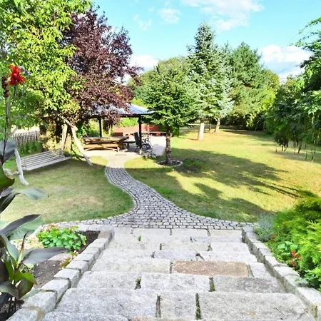 By The Lake, Private Garden, Oswino, Cleaning Included Feriehus *