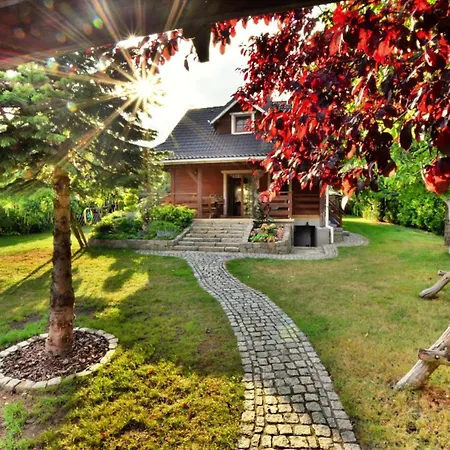By The Lake, Private Garden, Oswino, Cleaning Included * Oswino